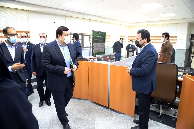 پایش عملکرد شعب بانک تجارت در اعطای تسهیلات خرد توسط مدیران ارشد این بانک